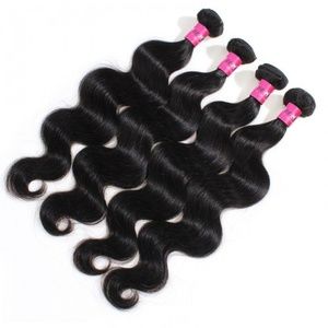 Body wave human hair bundles